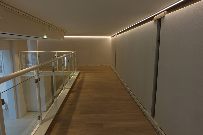 Showroom Hogan Milano Via Savona Showroom Hogan Milano Via Savona