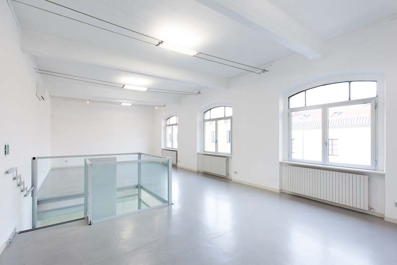 Spazio F - Open space, Showroom, Temporary shop di 140mq in Via Savona 35 | location disallestita 7
