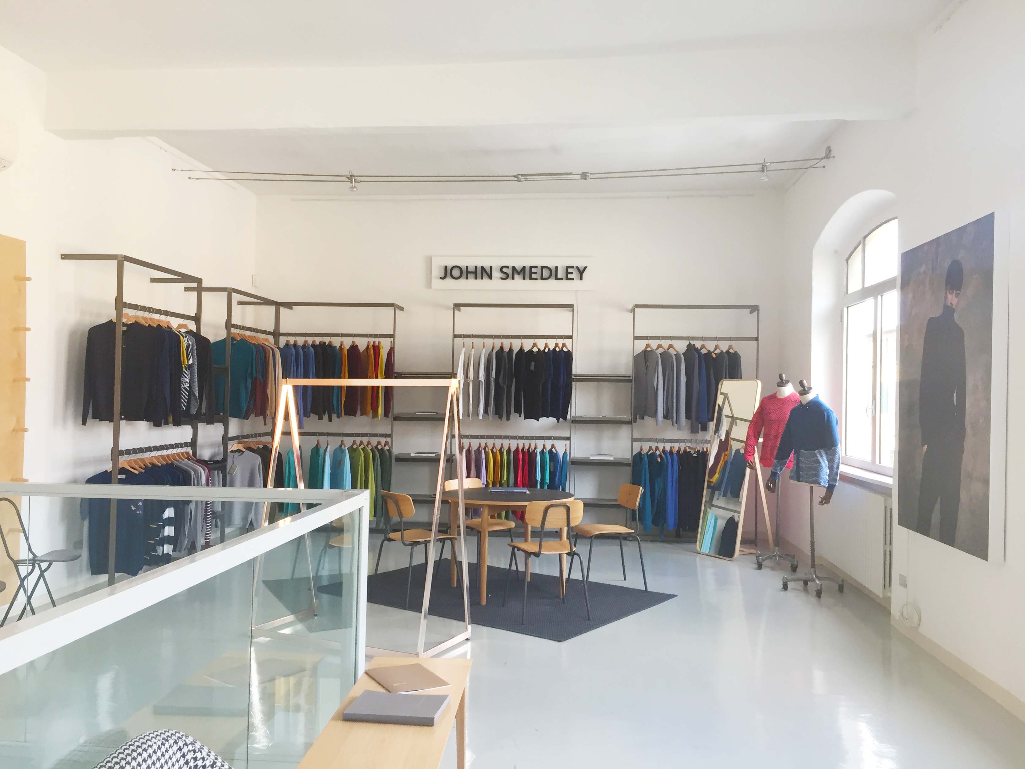 Spazio F - Open space, Showroom, Temporary shop di 140mq in Via Savona 35 | location allestita 4