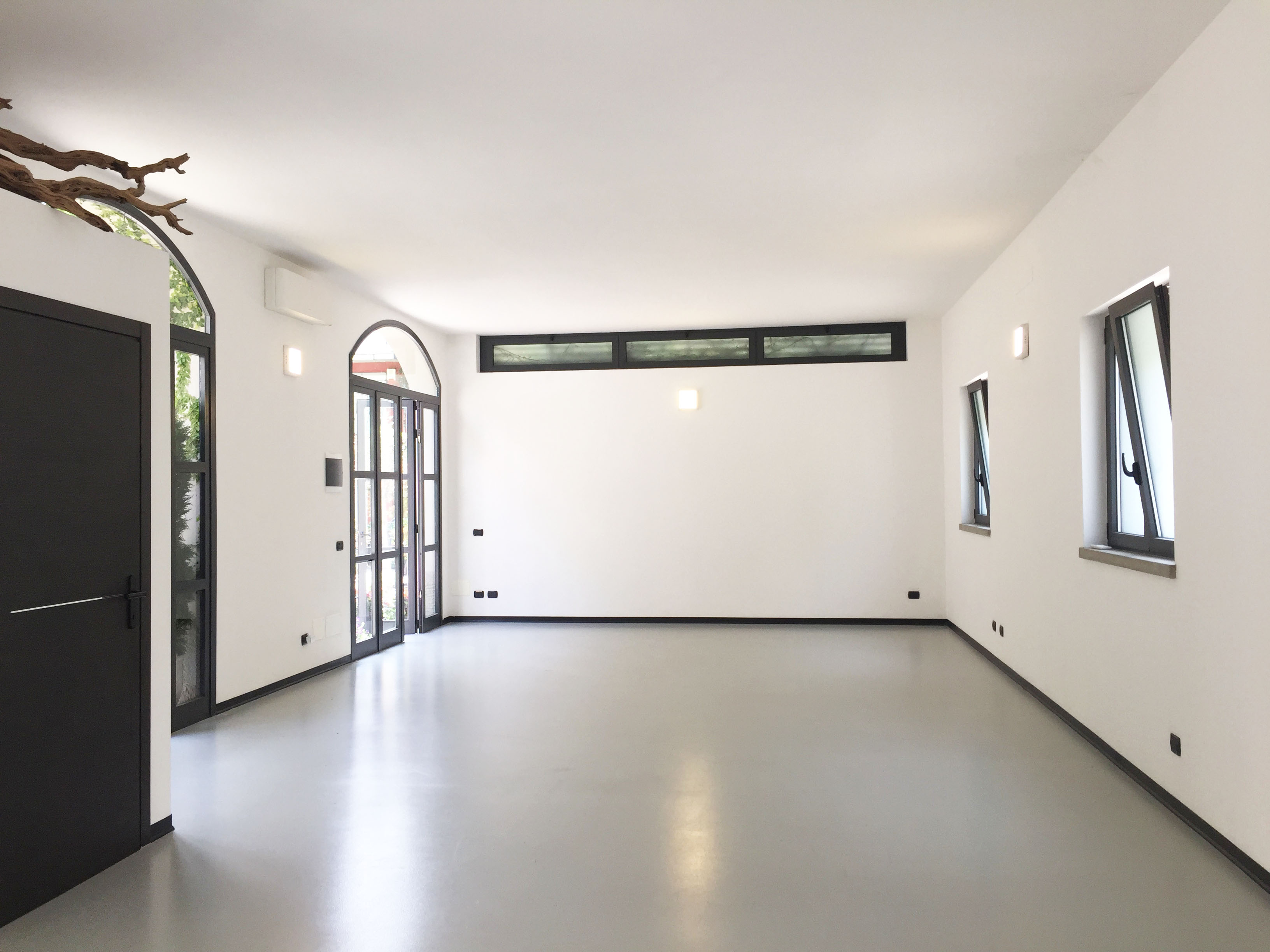 Opificio 31-Fiorditortona - Open space di 70mq in Via Tortona 31 | location disallestita 3