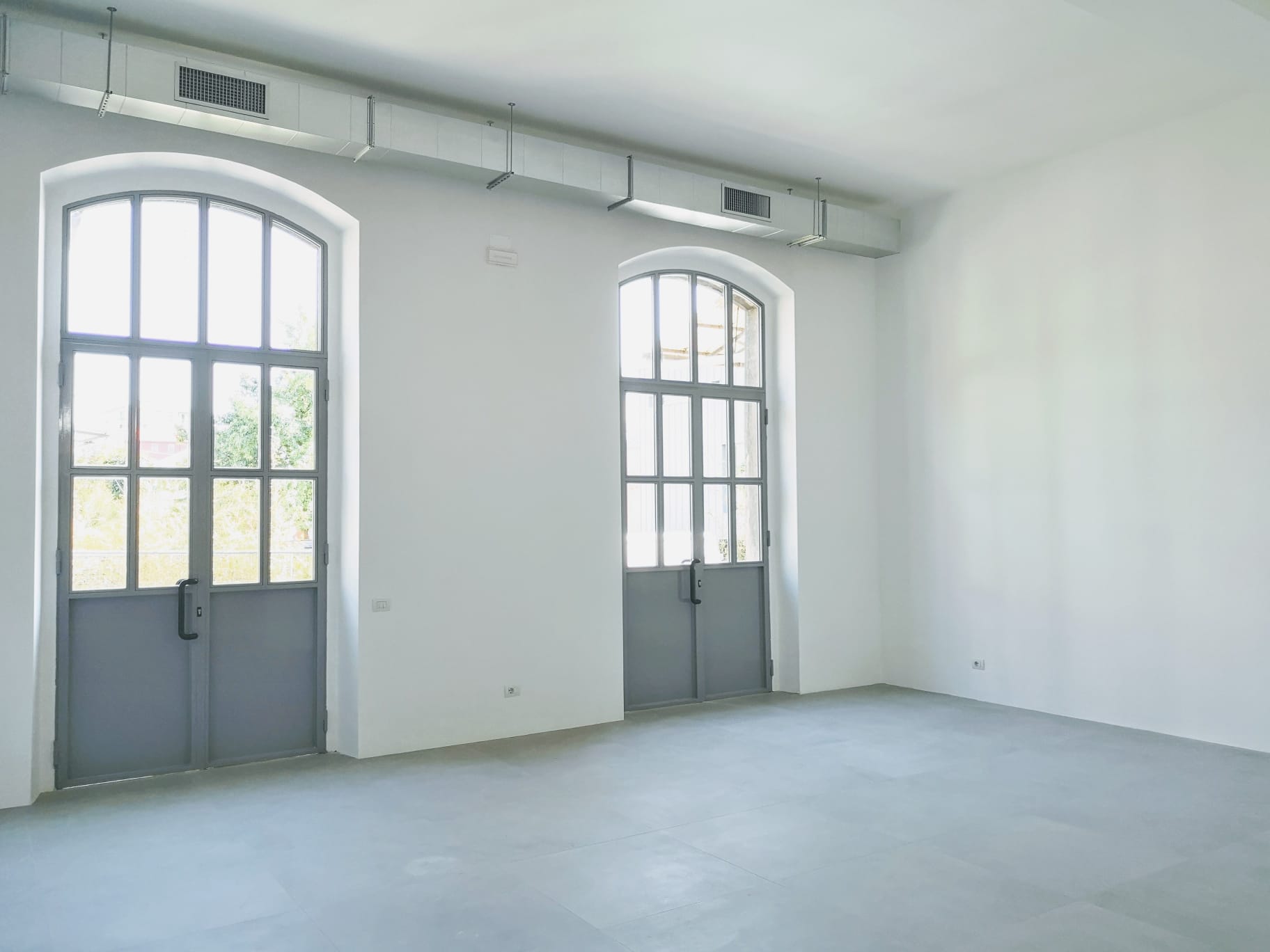 Opificio31-Spazio Crea - Laboratorio, Open space, Showroom, Spazio industriale di 80mq in Via Tortona 31 | location disallestita 3